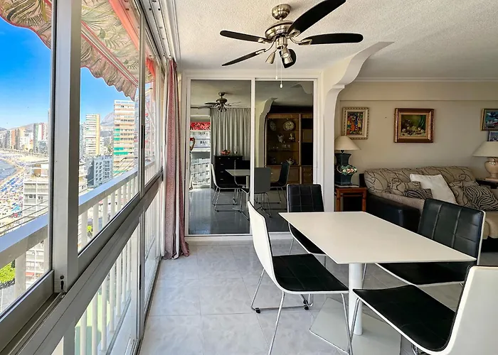 Apartamento Con Vistas Al Mar Y Parking Benidorm