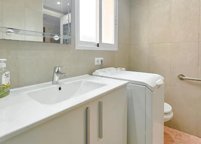 Apartamento Con Vistas Al Mar Y Parking *